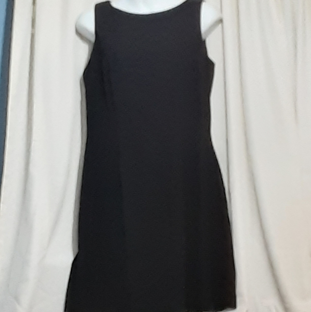 A simple but casual black dess